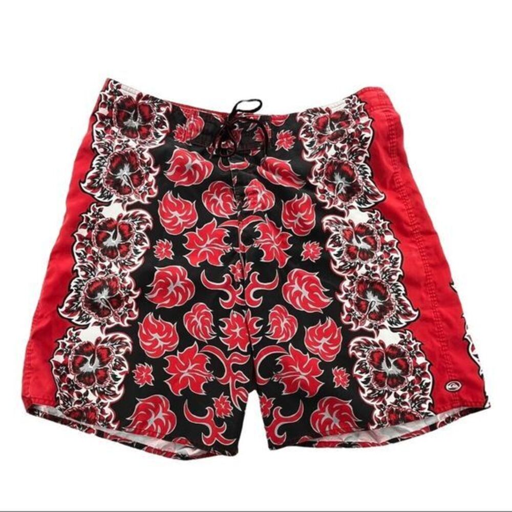 Quicksilver Mens Board Shorts Red White and Black Floral Design size 38 (10148)